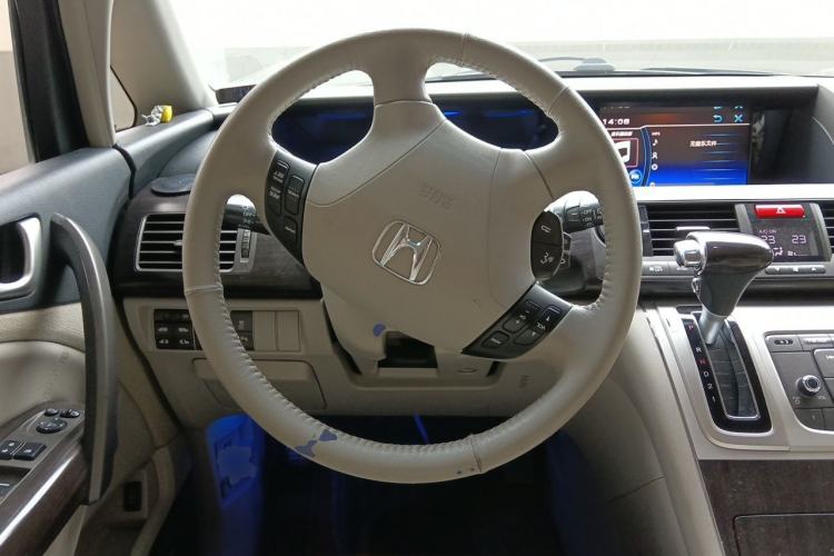 Used Honda Elysion 2012 2.4L VTi-S Prestige Edition Steering Wheel