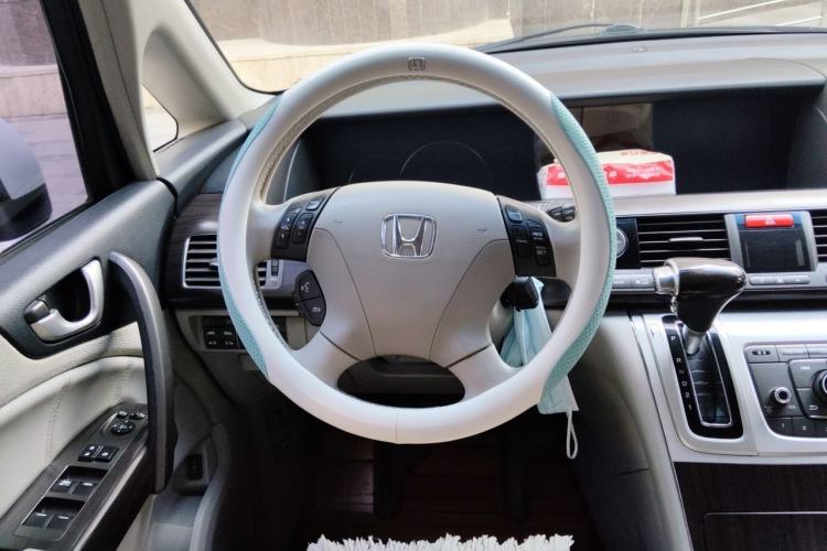 Used Honda Elysion 2012 2.4L VTi-S Prestige Edition Steering Wheel