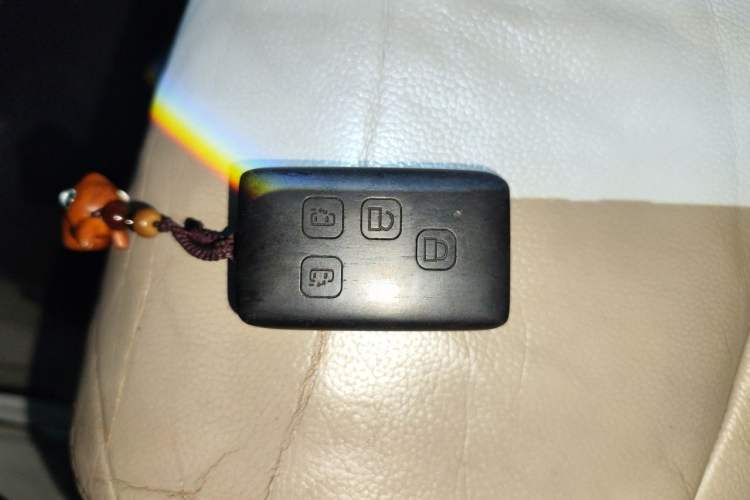 Used Honda Elysion 2012 2.4L VTi-S Prestige Edition Vehicle Key