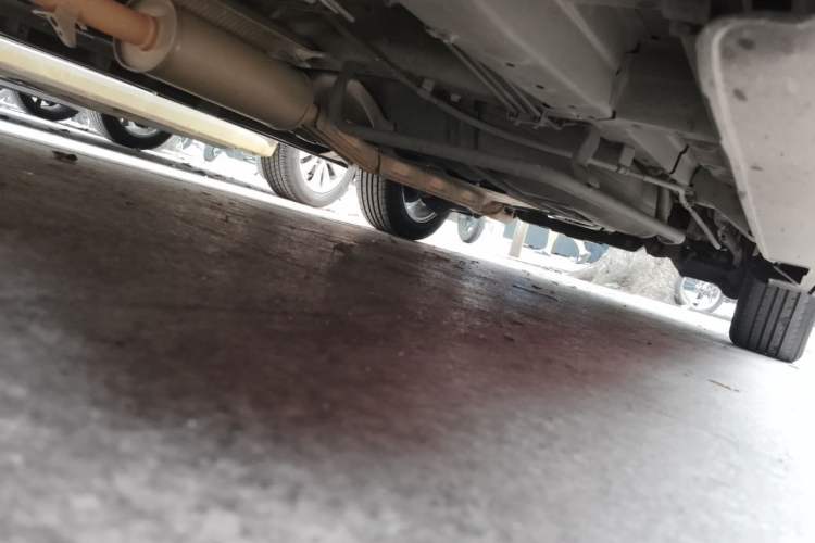 Used Honda Elysion 2015 2.4L VTi-S Prestige Edition Chassis Front Left