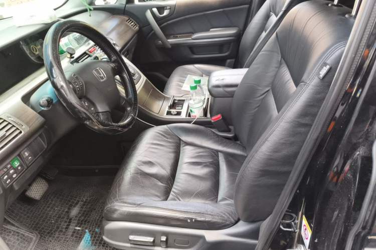 Used Honda Elysion 2015 2.4L VTi-S Prestige Edition Left Front Seat