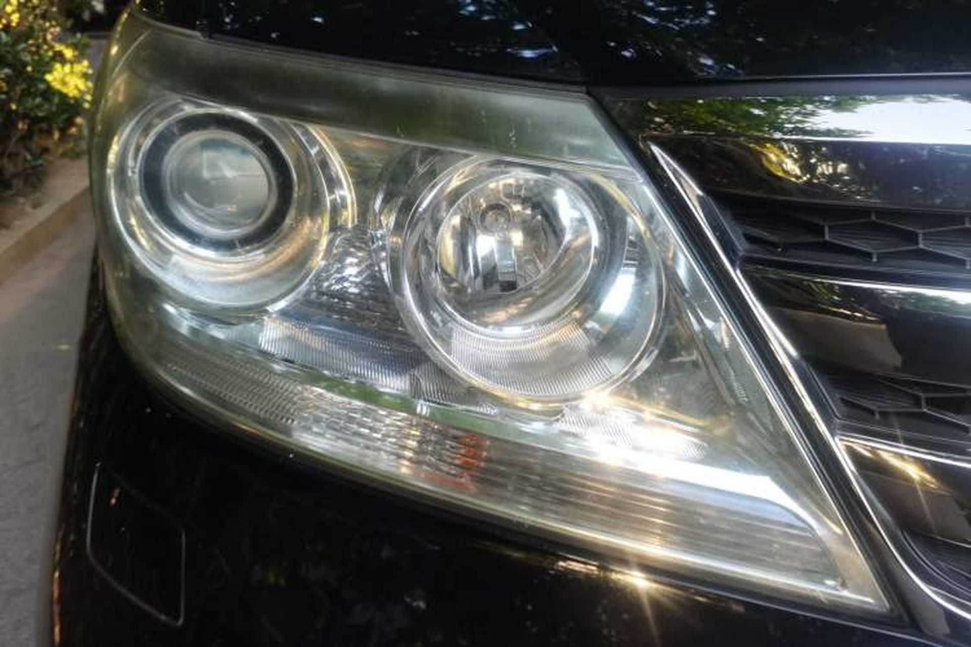 Used Honda Elysion 2015 2.4L VTi Luxury Edition Right Front Headlight