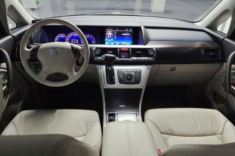 Used Honda Elysion 2015 2.4L VTi-S Prestige Edition Center Console