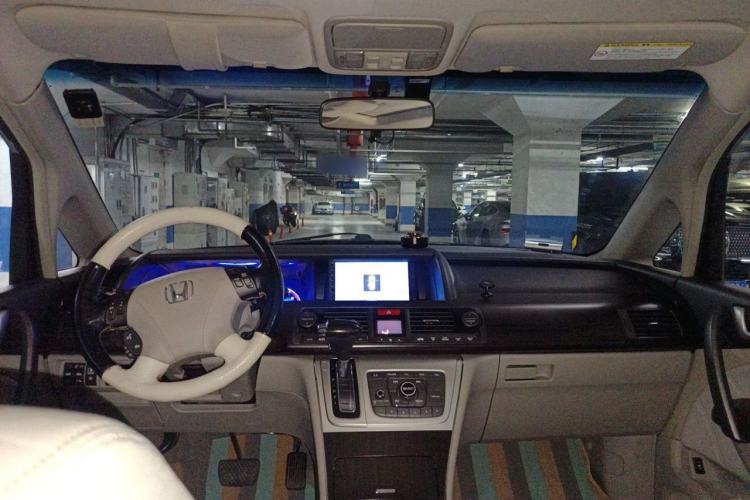 Used Honda Elysion 2015 2.4L VTi-S Prestige Edition Center Console