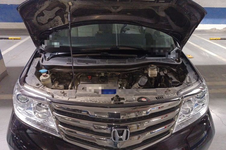 Used Honda Elysion 2015 2.4L VTi-S Prestige Edition Engine Bay