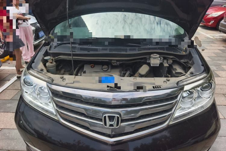 Used Honda Elysion 2015 2.4L VTi-S Prestige Edition Engine Bay