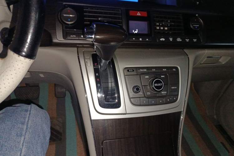 Used Honda Elysion 2015 2.4L VTi-S Prestige Edition Gear Lever