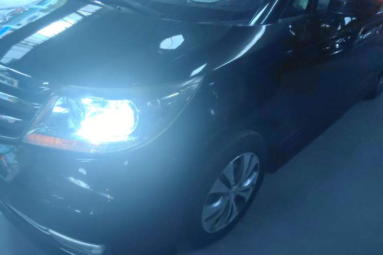 Used Honda Elysion 2015 2.4L VTi-S Prestige Edition Left Front Headlight