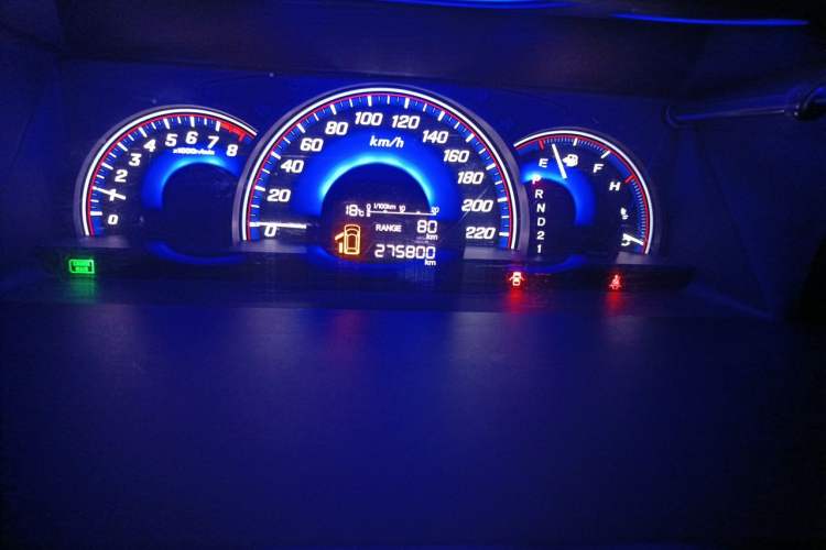 Used Honda Elysion 2015 2.4L VTi-S Prestige Edition Odometer Close Up