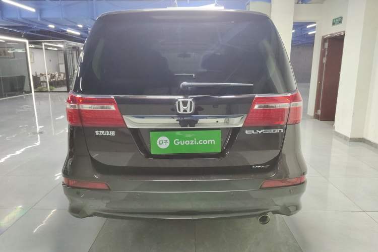 Used Honda Elysion 2015 2.4L VTi-S Prestige Edition Rear