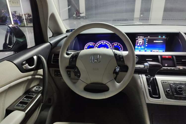 Used Honda Elysion 2015 2.4L VTi-S Prestige Edition Steering Wheel