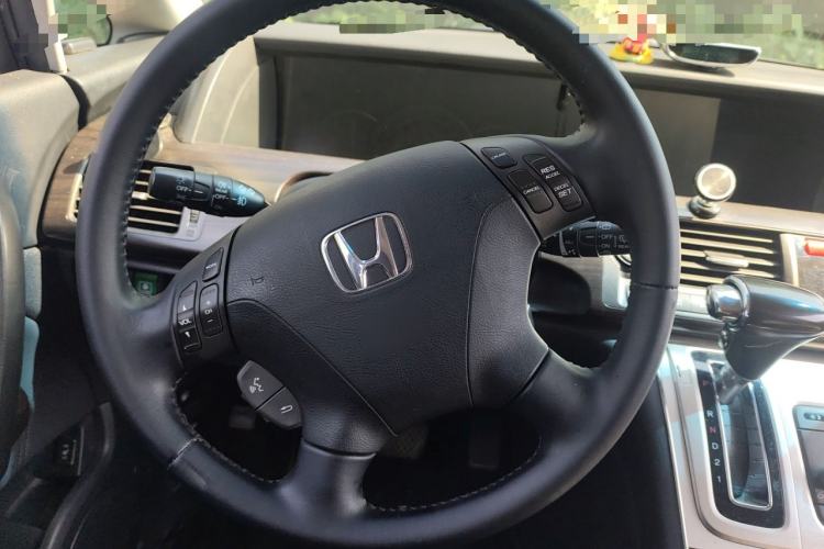 Used Honda Elysion 2015 2.4L VTi-S Prestige Edition Steering Wheel