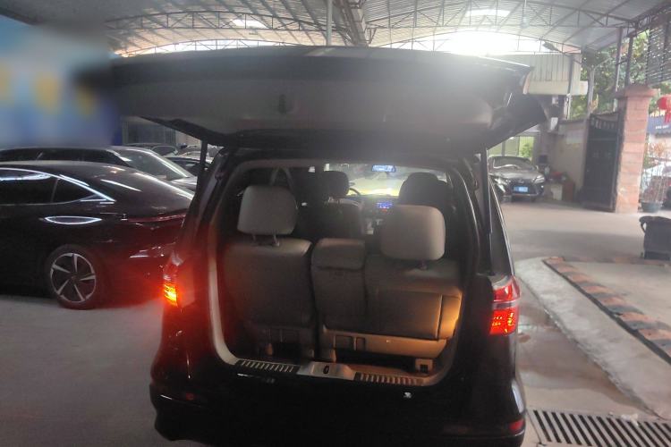 Used Honda Elysion 2015 2.4L VTi-S Prestige Edition Trunk