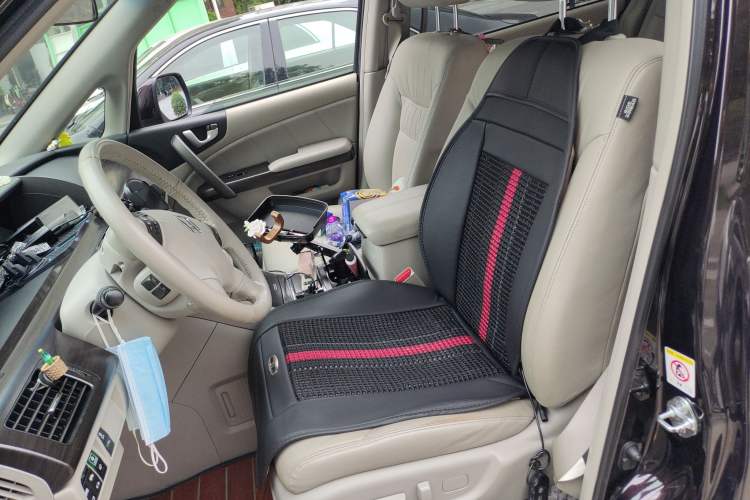 Used Honda Elysion 2015 2.4L VTi-S Prestige Edition Left Front Seat