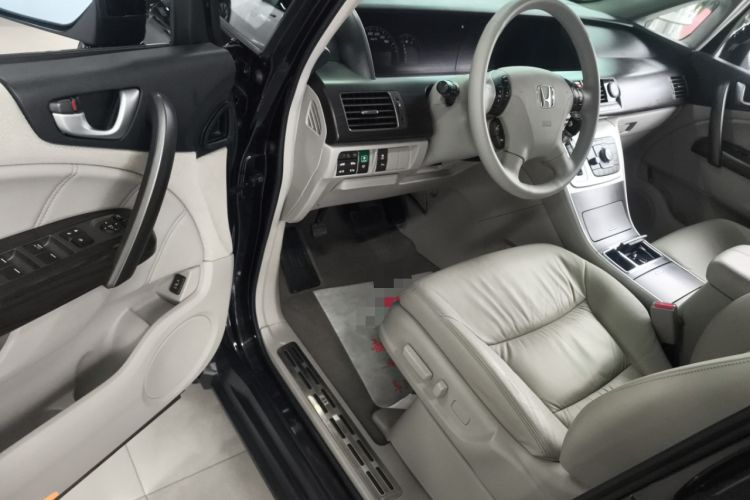 Used Honda Elysion 2015 2.4L VTi-S Prestige Edition Driver Seat