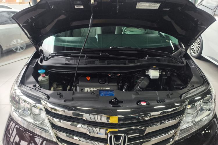 Used Honda Elysion 2015 2.4L VTi-S Prestige Edition Engine Bay