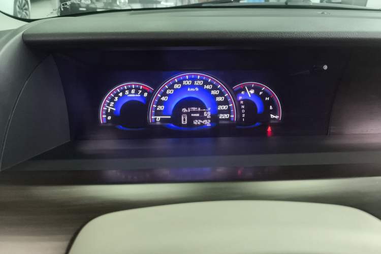 Used Honda Elysion 2015 2.4L VTi-S Prestige Edition Instrument Cluster