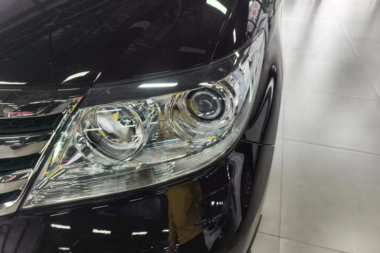 Used Honda Elysion 2015 2.4L VTi-S Prestige Edition Left Front Headlight