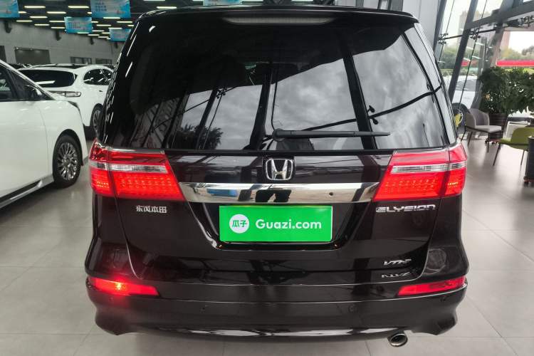 Used Honda Elysion 2015 2.4L VTi-S Prestige Edition Rear