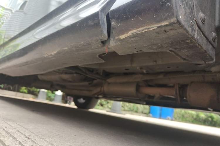 Used Honda Elysion 2015 2.4L VTi-S Prestige Edition Chassis Front Right