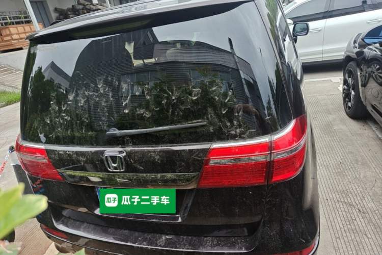 Used Honda Elysion 2015 2.4L VTi-S Prestige Edition Rear