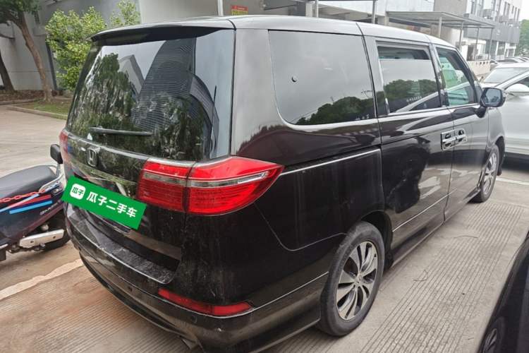 Used Honda Elysion 2015 2.4L VTi-S Prestige Edition Rear Right 45 Deg
