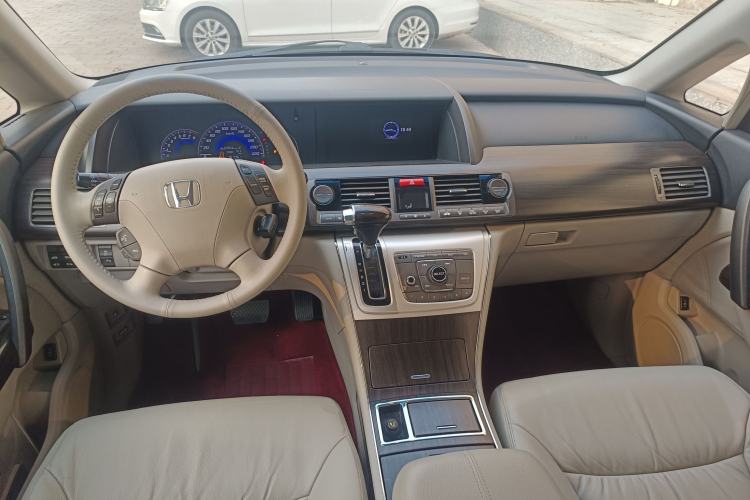 Used Honda Elysion 2015 2.4L VTi-S Prestige Edition Center Console