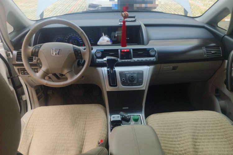 Used Honda Elysion 2015 2.4L VTi-S Prestige Edition Center Console