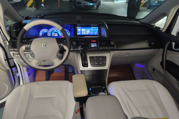Used Honda Elysion 2015 2.4L VTi-S Prestige Edition Center Console