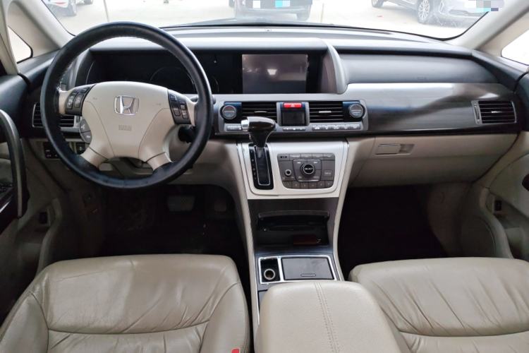 Used Honda Elysion 2015 2.4L VTi-S Prestige Edition Center Console