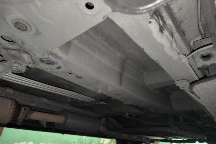 Used Honda Elysion 2015 2.4L VTi-S Prestige Edition Chassis Front Left