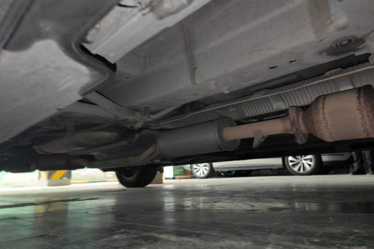 Used Honda Elysion 2015 2.4L VTi-S Prestige Edition Chassis Front Right