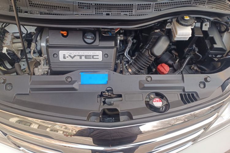 Used Honda Elysion 2015 2.4L VTi-S Prestige Edition Engine Bay