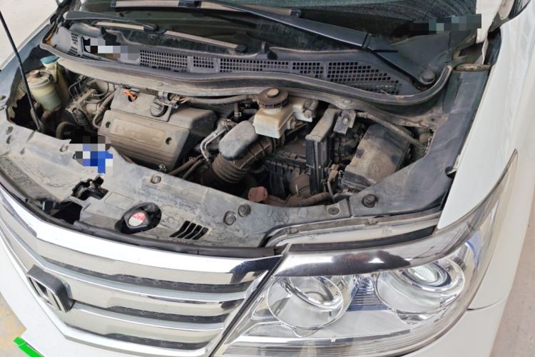 Used Honda Elysion 2015 2.4L VTi-S Prestige Edition Engine Bay Left