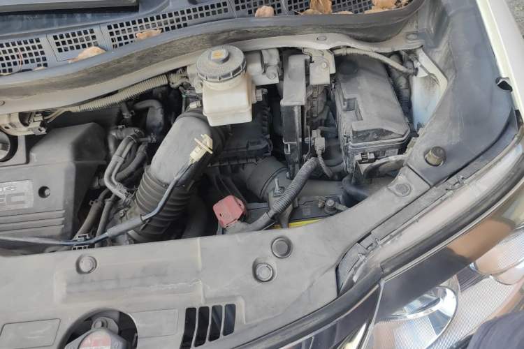 Used Honda Elysion 2015 2.4L VTi-S Prestige Edition Engine Bay Left