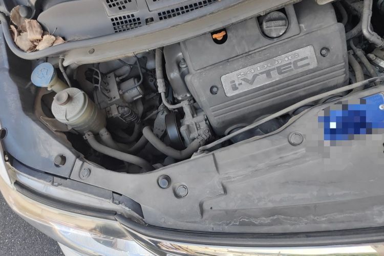 Used Honda Elysion 2015 2.4L VTi-S Prestige Edition Engine Bay Right