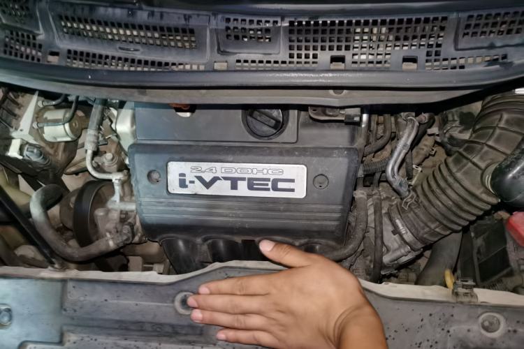 Used Honda Elysion 2015 2.4L VTi-S Prestige Edition Engine Bay