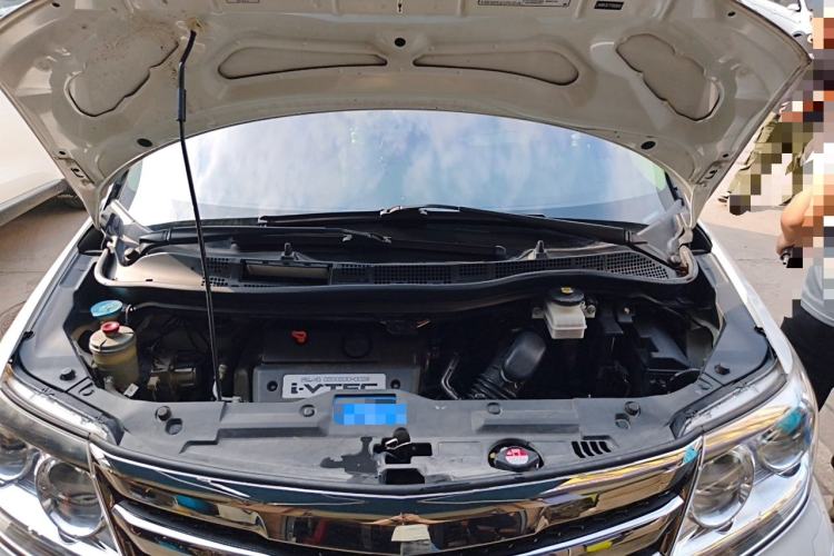 Used Honda Elysion 2015 2.4L VTi-S Prestige Edition Engine Bay