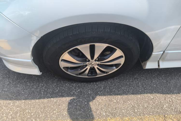 Used Honda Elysion 2015 2.4L VTi-S Prestige Edition Exterior 4