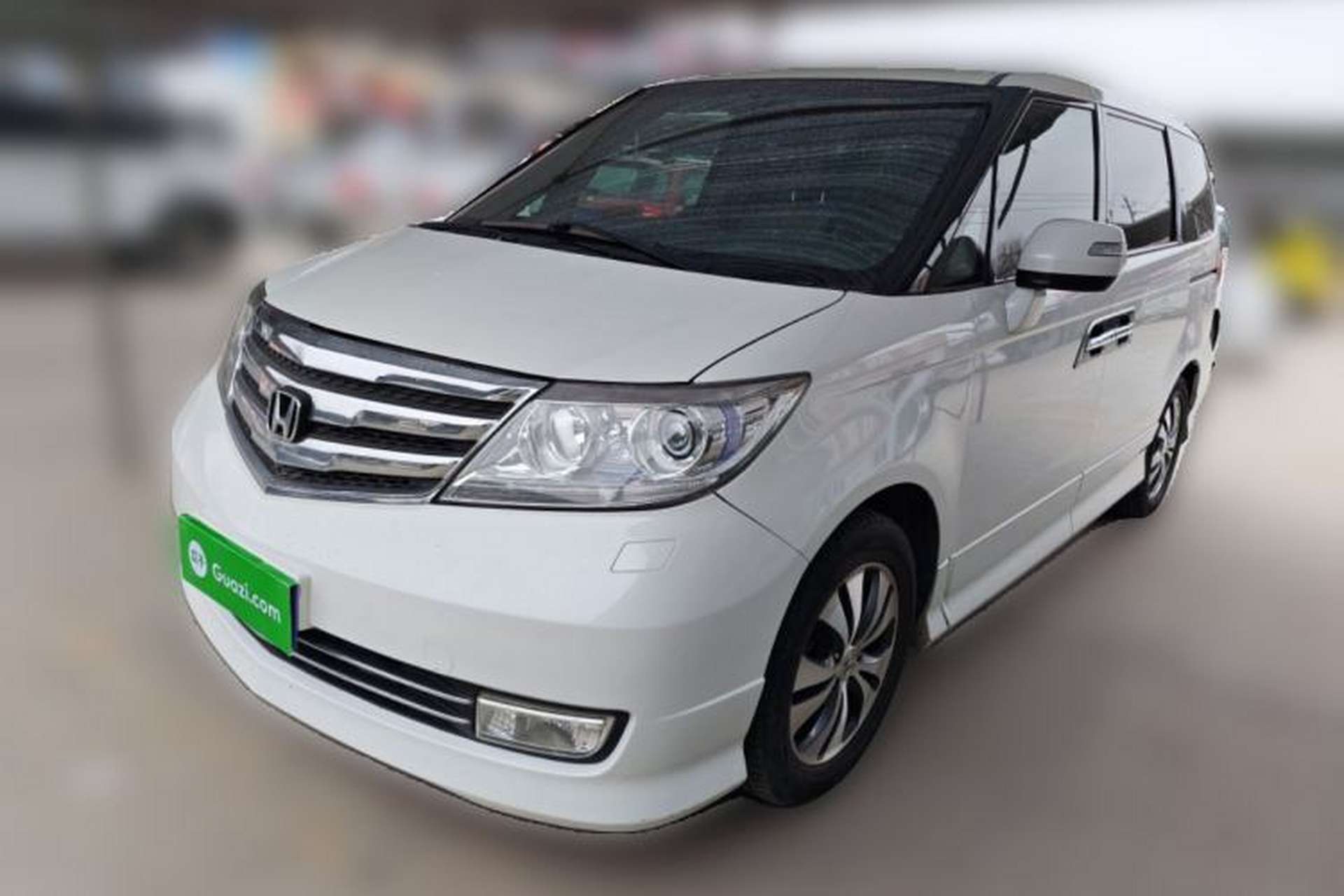 Used Honda Elysion 2015 2.4L VTi-S Prestige Edition Front Left 45 Deg