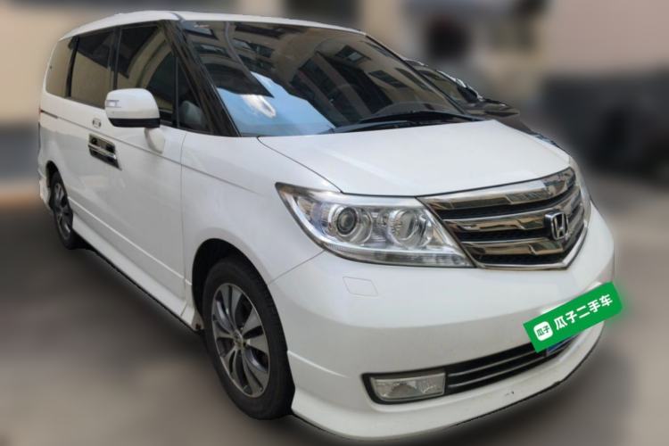 Used Honda Elysion 2015 2.4L VTi-S Prestige Edition Front Right 45 Deg