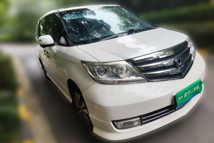 Used Honda Elysion 2015 2.4L VTi-S Prestige Edition Front Right 45 Deg