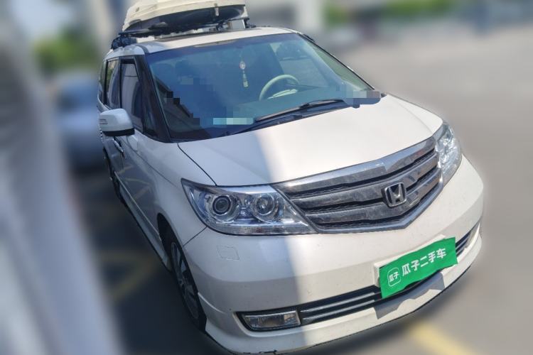Used Honda Elysion 2015 2.4L VTi-S Prestige Edition Front Right 45 Deg