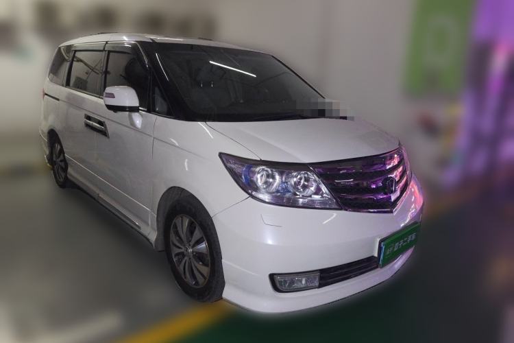 Used Honda Elysion 2015 2.4L VTi-S Prestige Edition Front Right 45 Deg