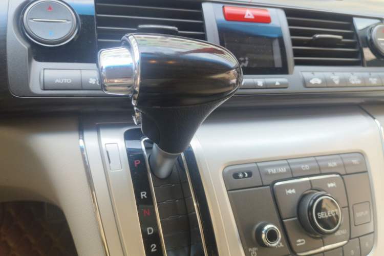 Used Honda Elysion 2015 2.4L VTi-S Prestige Edition Gear Lever
