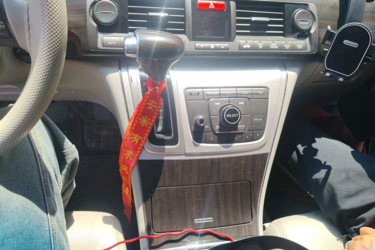 Used Honda Elysion 2015 2.4L VTi-S Prestige Edition Gear Lever