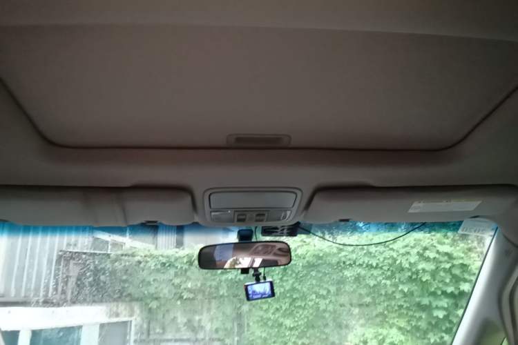 Used Honda Elysion 2015 2.4L VTi-S Prestige Edition Headliner