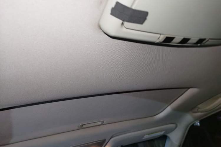 Used Honda Elysion 2015 2.4L VTi-S Prestige Edition Headliner