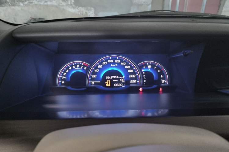 Used Honda Elysion 2015 2.4L VTi-S Prestige Edition Instrument Cluster