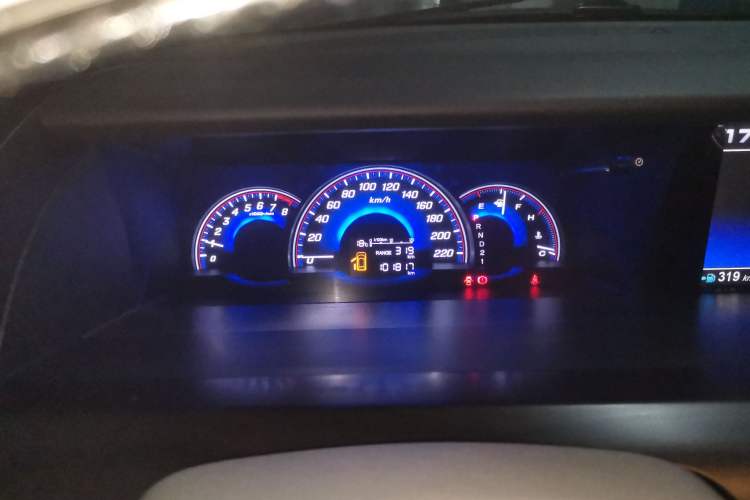 Used Honda Elysion 2015 2.4L VTi-S Prestige Edition Instrument Cluster